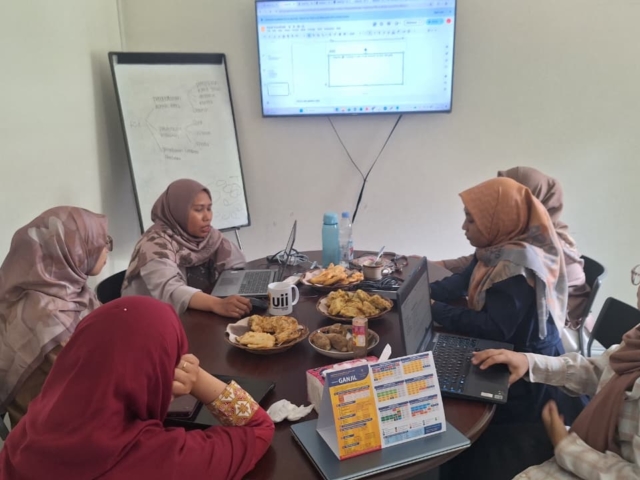 Evaluasi Kurikulum Program Studi Pendidikan Kimia